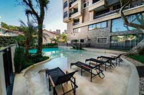 A07 - Apartamento 301 Bloco 3 - Waldgarten - 50m do mar - Condomínio de alto padrão com piscina e academia.